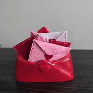 Valentines day red ceramic enevelope decor